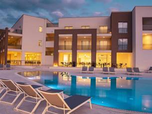 La Battigia Beach and Spa