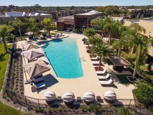 Magic Village Yards Wyndham