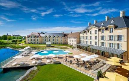 Disneyland Paris per auto - Staycity Aparthotels near Disneyland Paris