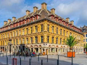 Modern 4*-hotel nabij Lille en Doornik incl. ontbijt, welkomstcocktail, late check-out & GRATIS parkeren!