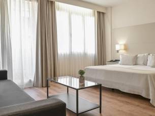 Aparthotel Mariano Cubi