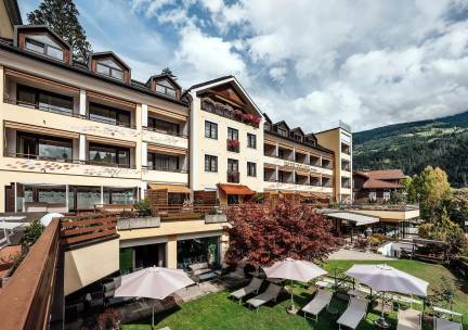 DOMINIK Alpine City Wellness Hotel