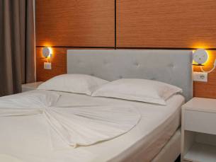 Edart Hotel