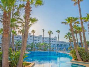 Tsokkos The Dome Beach Hotel & Resort