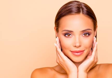 Microblading, powderbrows of eyeliner naar keuze