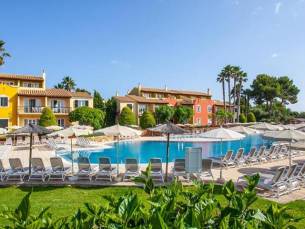 Aparthotel Grupotel Playa Club - logies & ontbijt