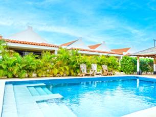 Kura Kabana Resort