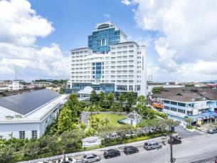 Novotel Phuket Phokeethra Hotel