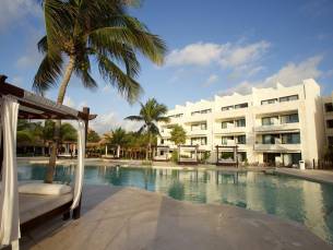 Akumal Bay Beach & Wellness Resort