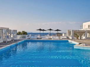 Mr & Mrs White Tinos