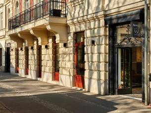 1891 Garni Hotel