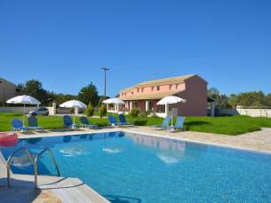 Megali Luxuries Apartments