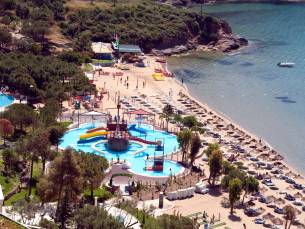 Aria Claros Beach & Spa Resort