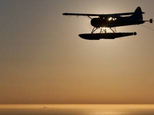 Sonnenuntergang mit dem Wasserflugzeug über San Francisco