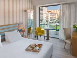 Athens Tiare Hotel
