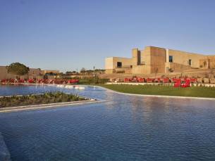 Praia do Canal Nature Resort