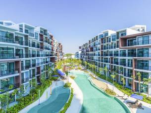 Centara Life Maris Jomtien