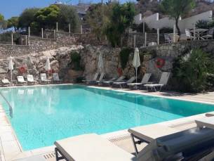 Somewhere Boutique Hotel Vouliagmeni