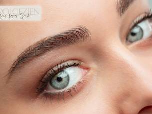 Wenkbrauwbehandeling naar keuze of wimperlift + verven