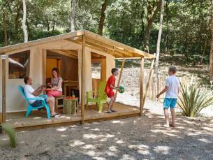 Camping Le Petit Rocher