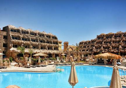 Nijlcruise 5* & Caves Beach Resort 5*