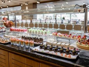 Blend Elphistone Resort