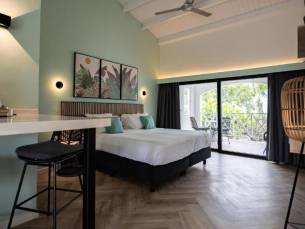 Blue Bay Lodges