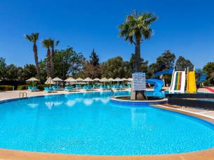 The Holiday Resort Hotel