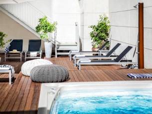 Eric Vokel Gran Via Suites