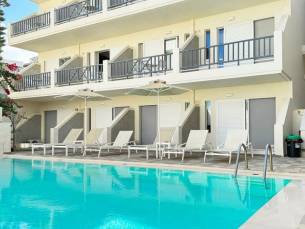 Melitti Studios & Apartments