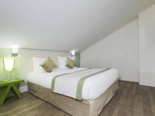 Kyriad Porte de Clignancourt