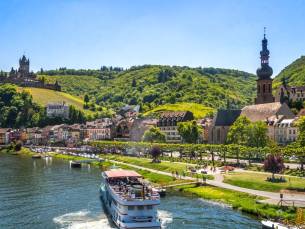 Aan de Moezel in Burgen nabij Burg Eltz & Cochem incl. ontbijt, welkomstdrankje & DAGELIJKS diner!