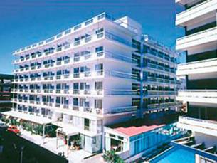Manousos City Hotel