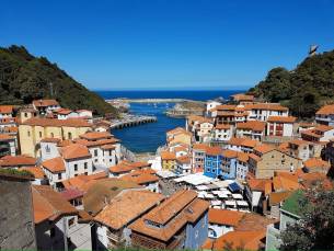 Paradores Fly-drive Kust van Biskaje