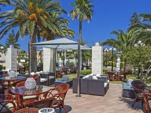 Aparthotel Castle Suites