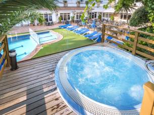 Hotel GHT Neptuno