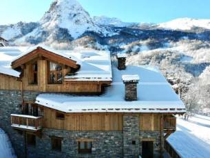 Les Chalets Du Cheval Noir