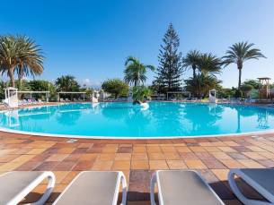 Cordial Sandy Golf Bungalows