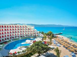 Royal Decameron Cornwall Beach