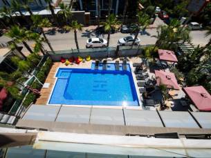 Laren Family Hotel & Spa