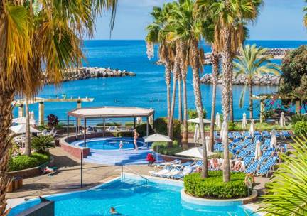 Hotel Calheta Beach