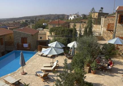 Eveleos Country House