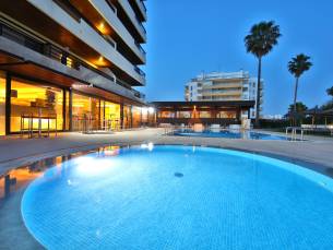 Interpass Vau Hotel & Apartments