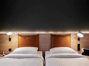 Moxy Edinburgh Fountainbridge