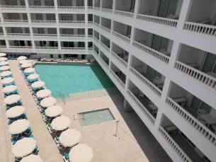 BlueSea Lagos De Cesar