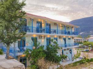 Hotel Grand Akrotiri Resort