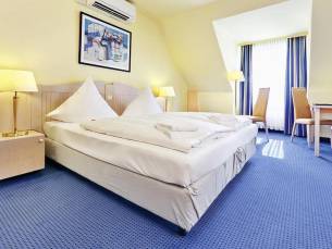 TRYP By Wyndham Luebeck