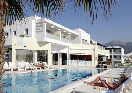 Angela Suites Boutique Hotel