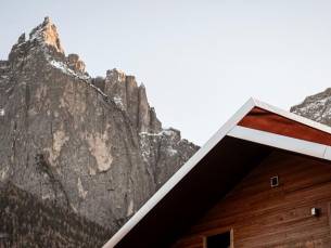 La Paula Apartments & Suites