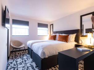 La Suite West Hotel